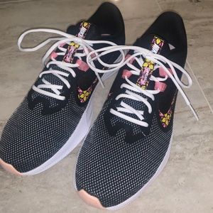 Nike Downshifter 9 SE